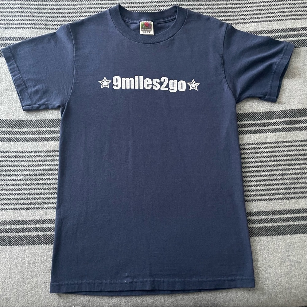 Men’s Small 9Miles2Go Navy Blue Fruit of the Loom Band Tee Shirt Pop Punk
